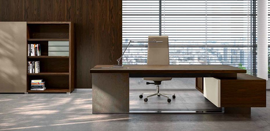 Showroom Bureau Prestige avec mobilier premium